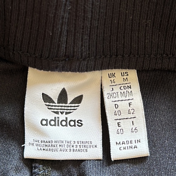 Adidas retro track suit - Picture 12 of 14
